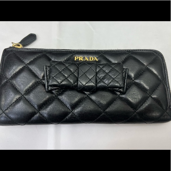 Prada Wallet in Black Leather with Bow - Picture 2 of 4
